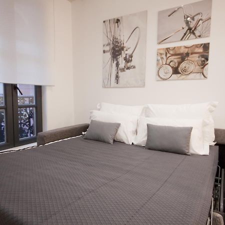 Apartamento Nuevo Y De Lujo En Puerta Del Sol Madrid Kültér fotó