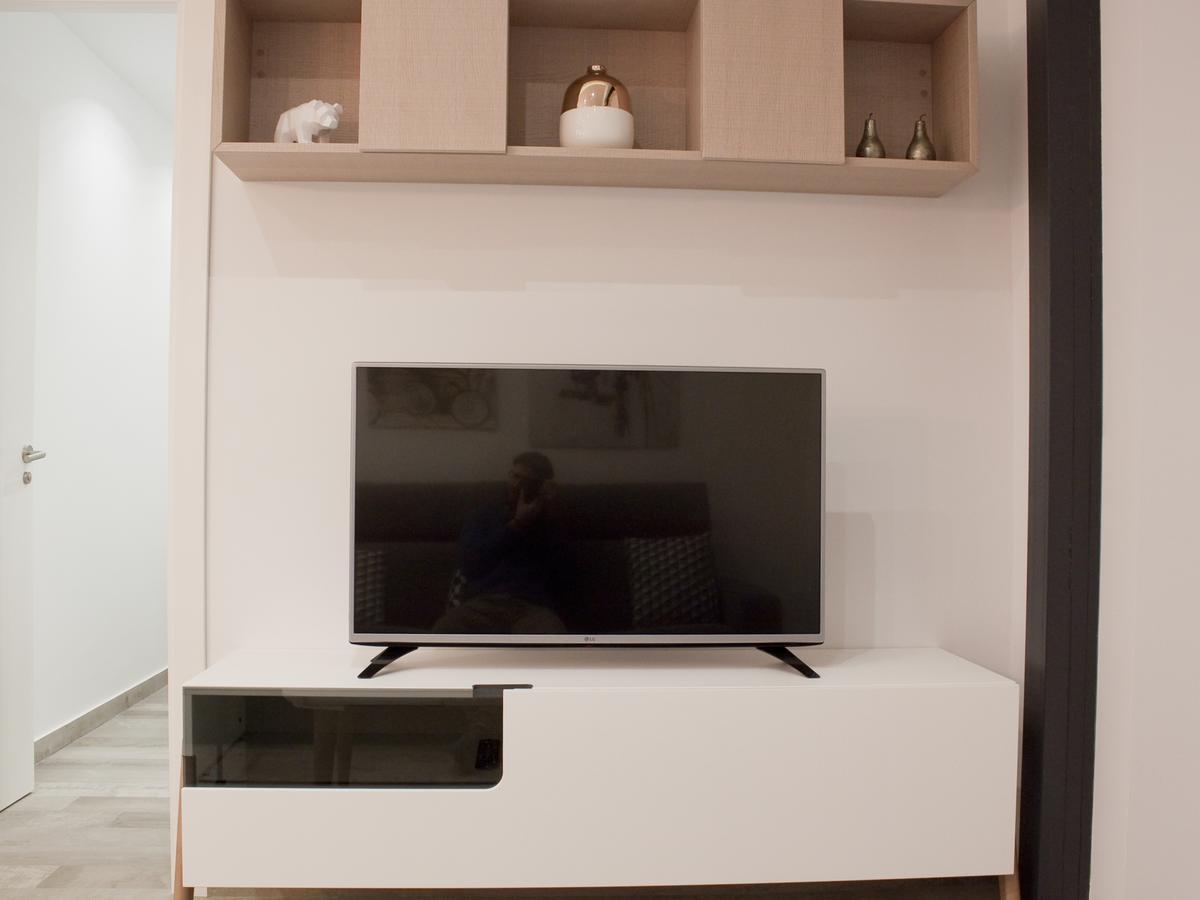 Apartamento Nuevo Y De Lujo En Puerta Del Sol Madrid Kültér fotó