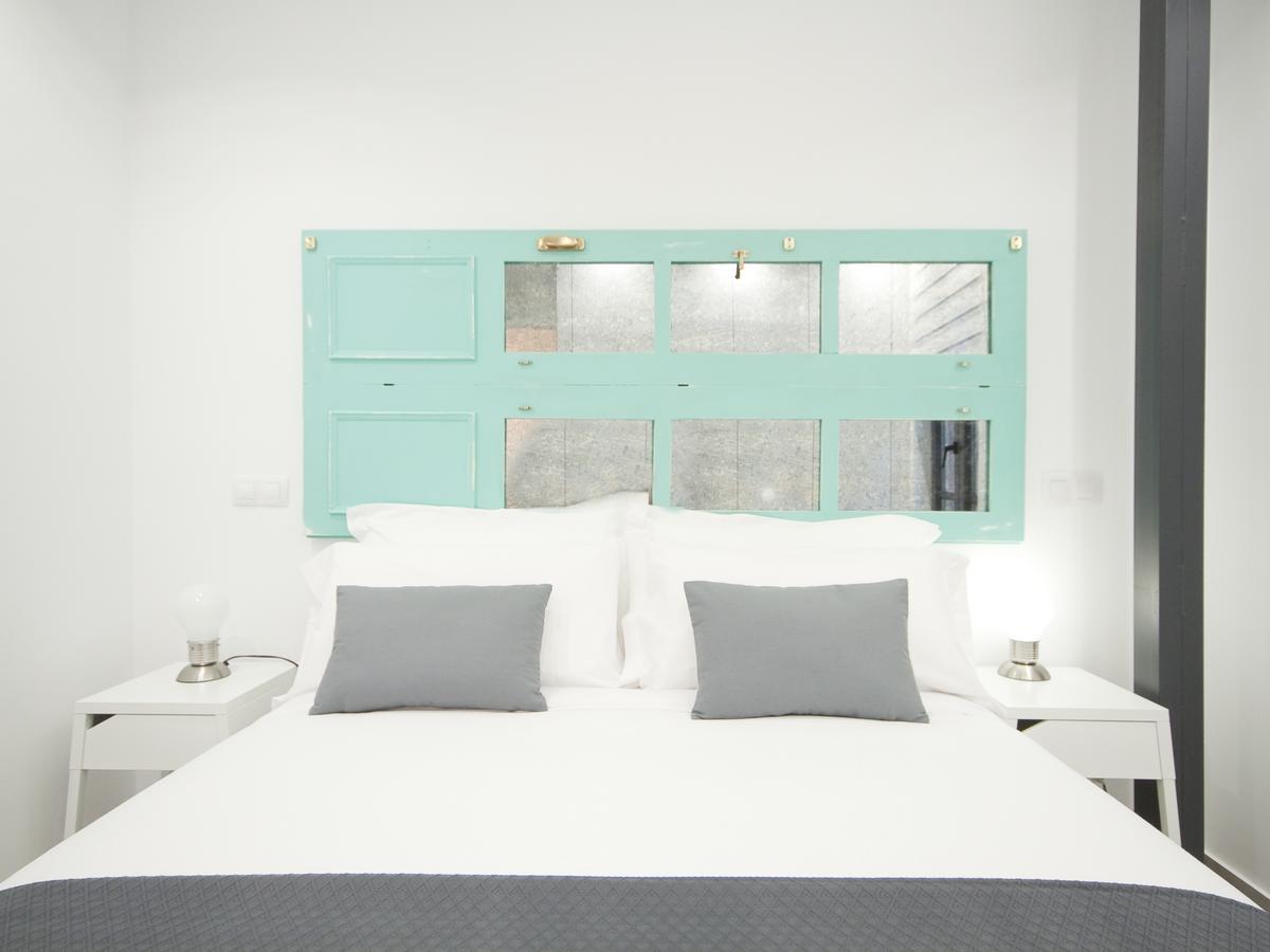 Apartamento Nuevo Y De Lujo En Puerta Del Sol Madrid Kültér fotó