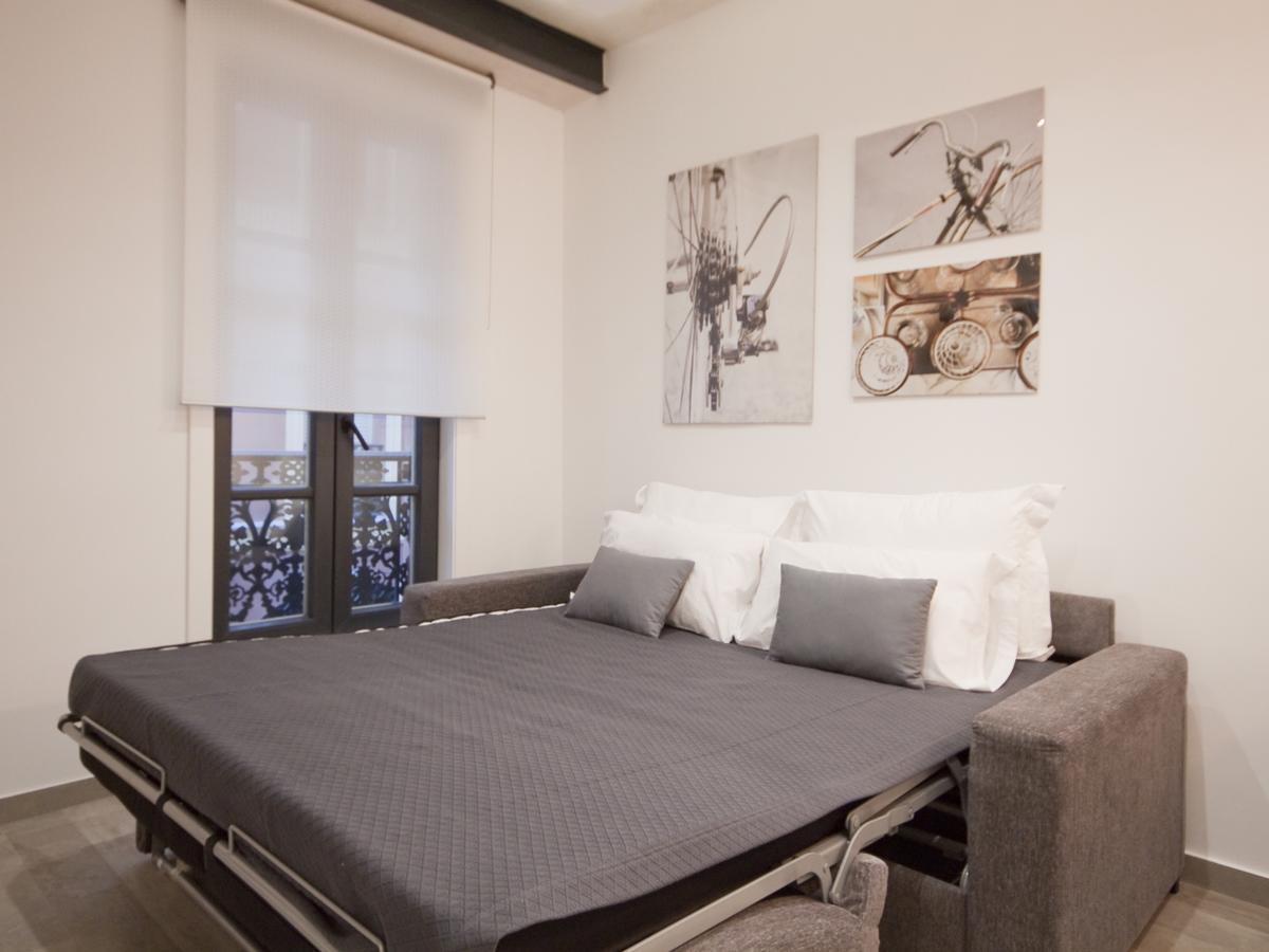 Apartamento Nuevo Y De Lujo En Puerta Del Sol Madrid Kültér fotó